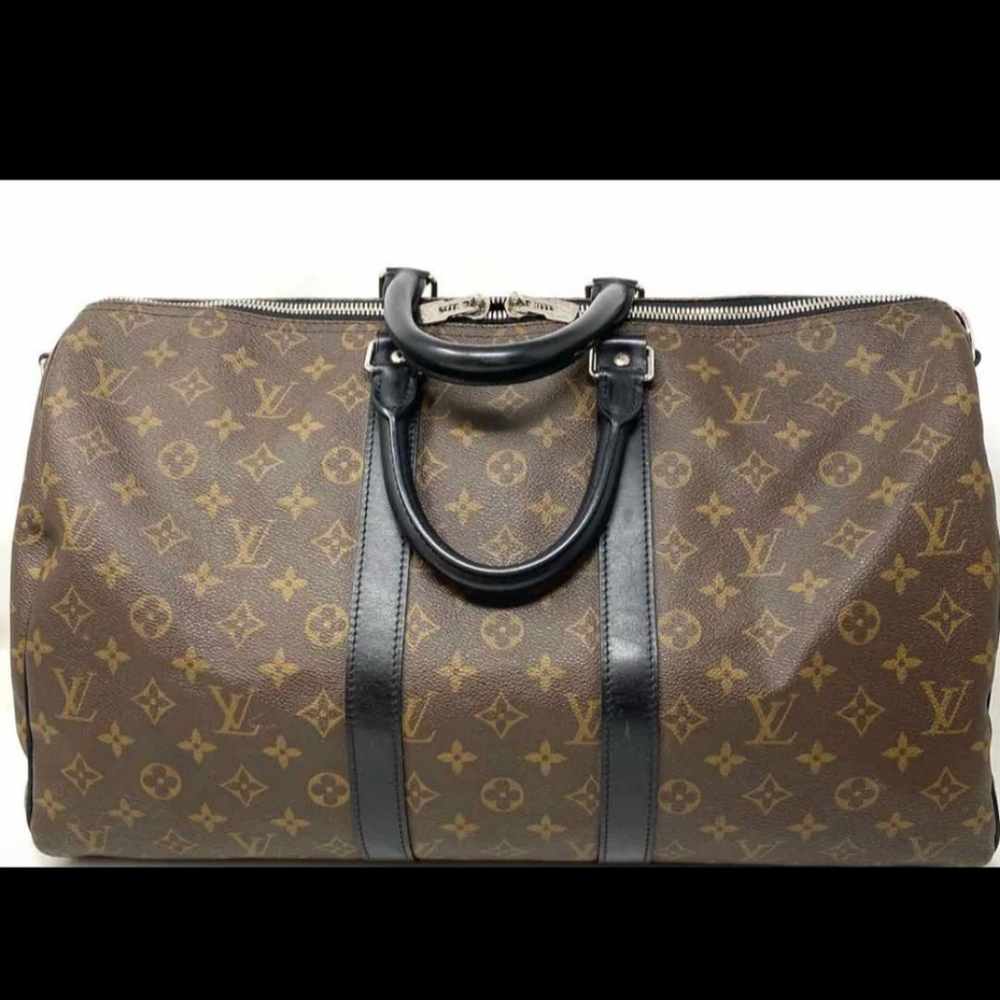 Authentic LOUIS Vuitton Monogram Duffel Bag!EUC!